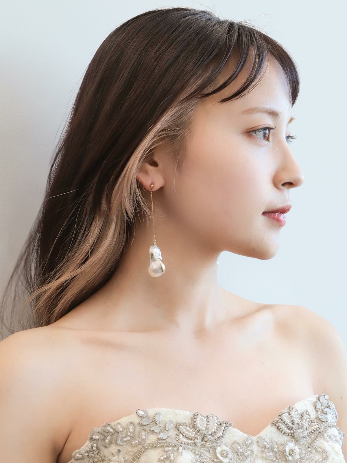 White Oyster Drop Earring&Pierce - Vintage Gold 【WDP-ER-02