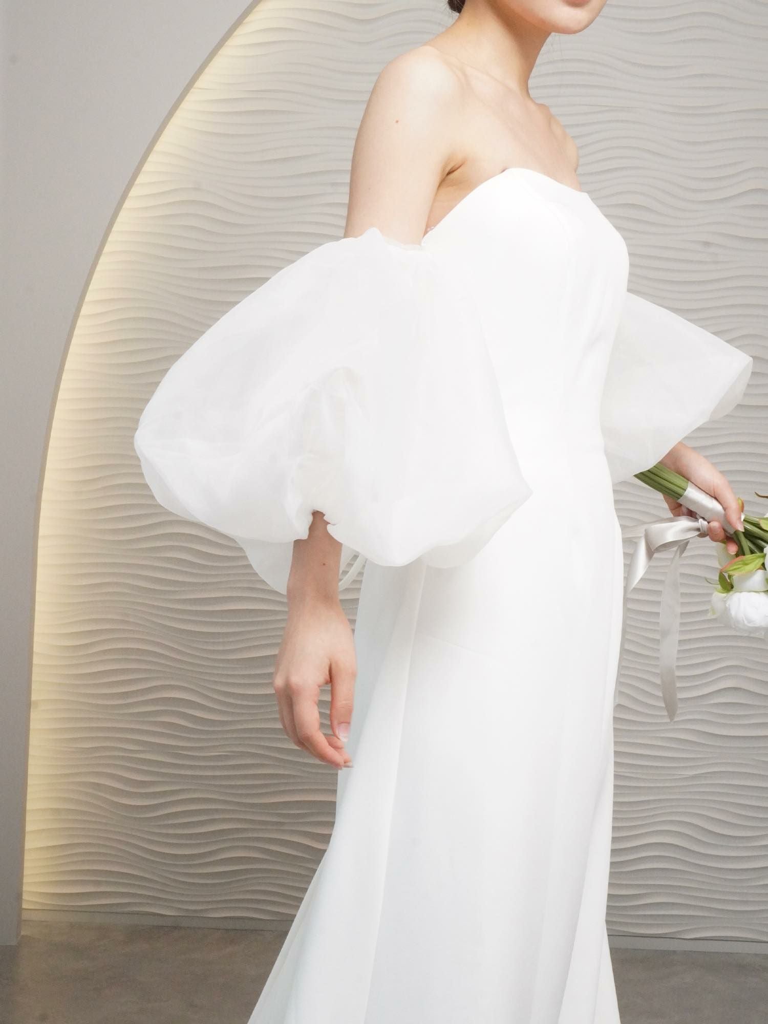 000000002703-01.jpg?size=m&w=