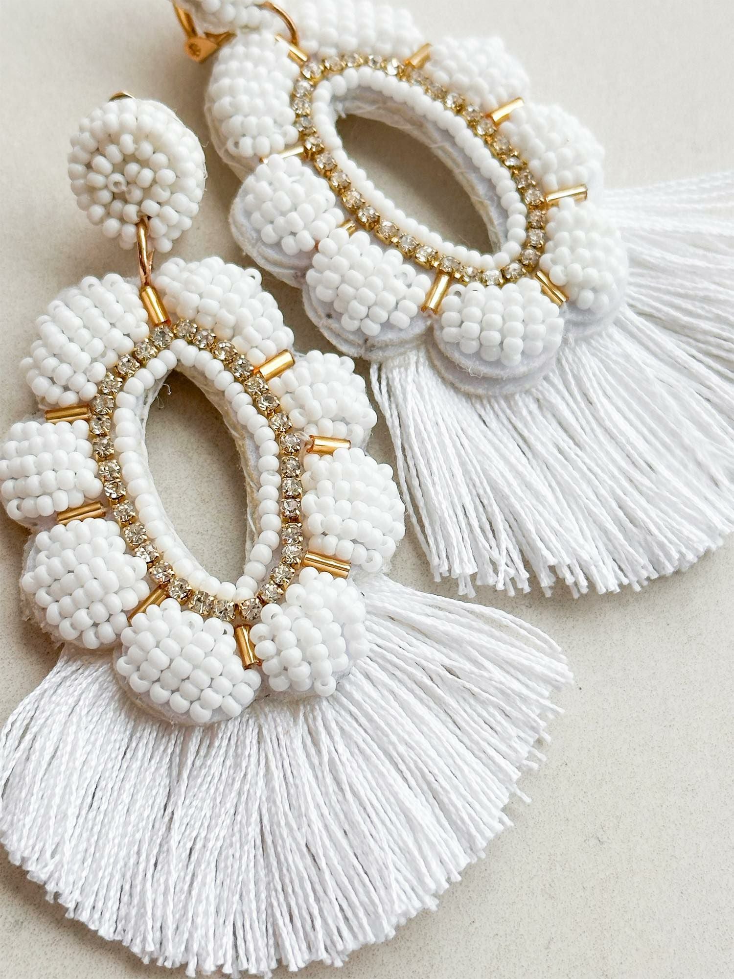 刺繍タッセル イヤリング&ピアス〈PV-COER-14〉 | DRESSY ONLINE